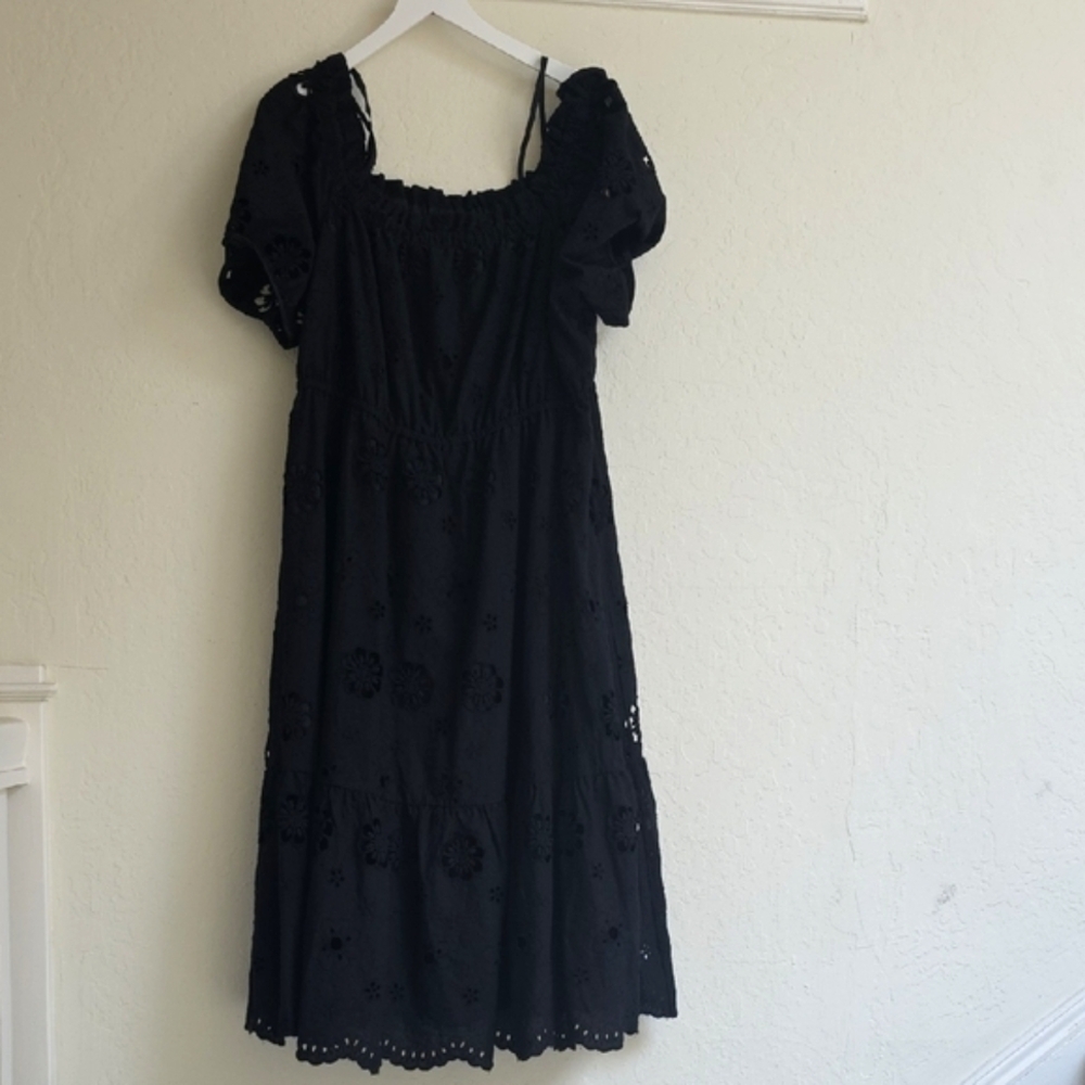 Elegant Black Eyelet Midi Dress